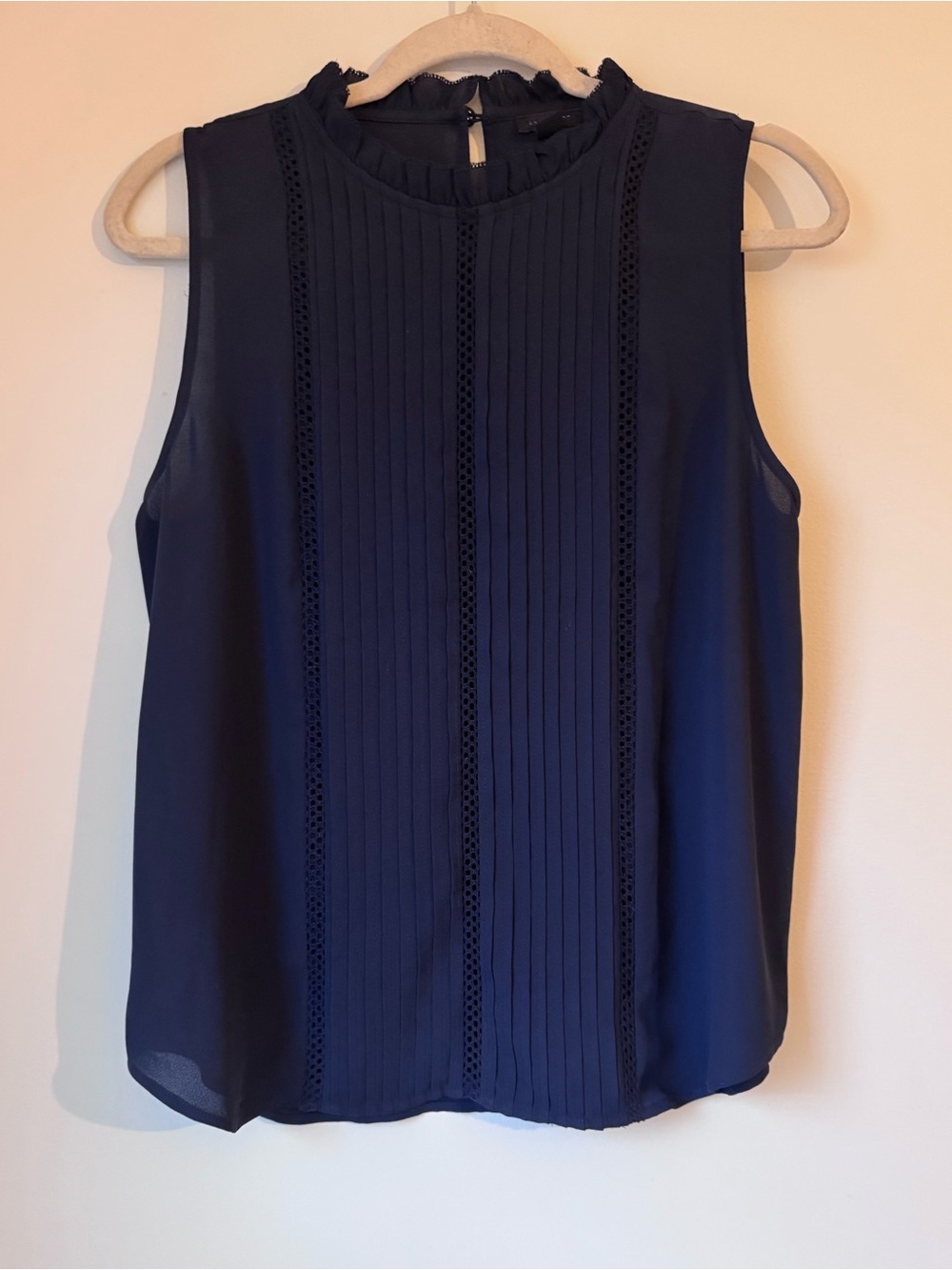 Ann Taylor Navy Sleeveless Pleated Camisole top
